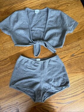 EUC ANTHROPOLOGIE ARIMO Gray Crop Top & High-Waist Boy Shorts Set Loungewear PJ